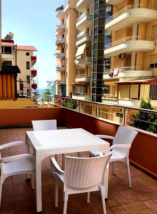 Lungomare Apartment Vlore